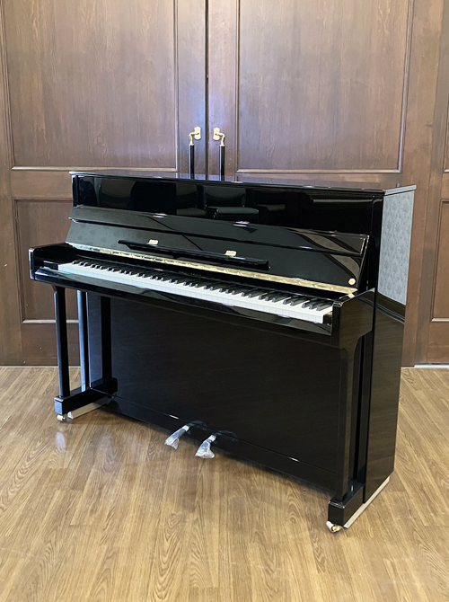 グロトリアン G-113